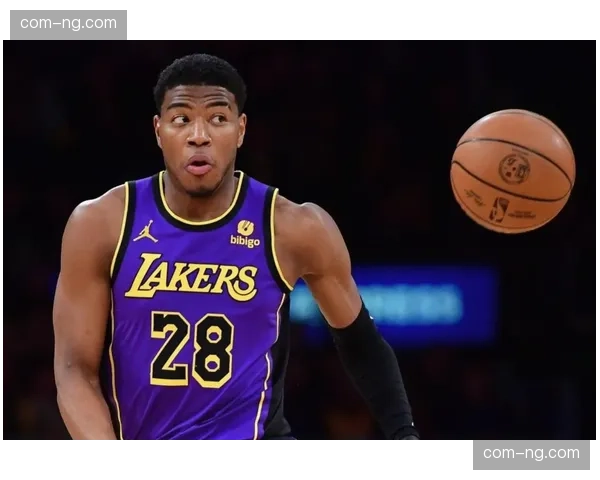 雷霆面对湖人净胜43分，替补得分差距暴露阵容深度优势